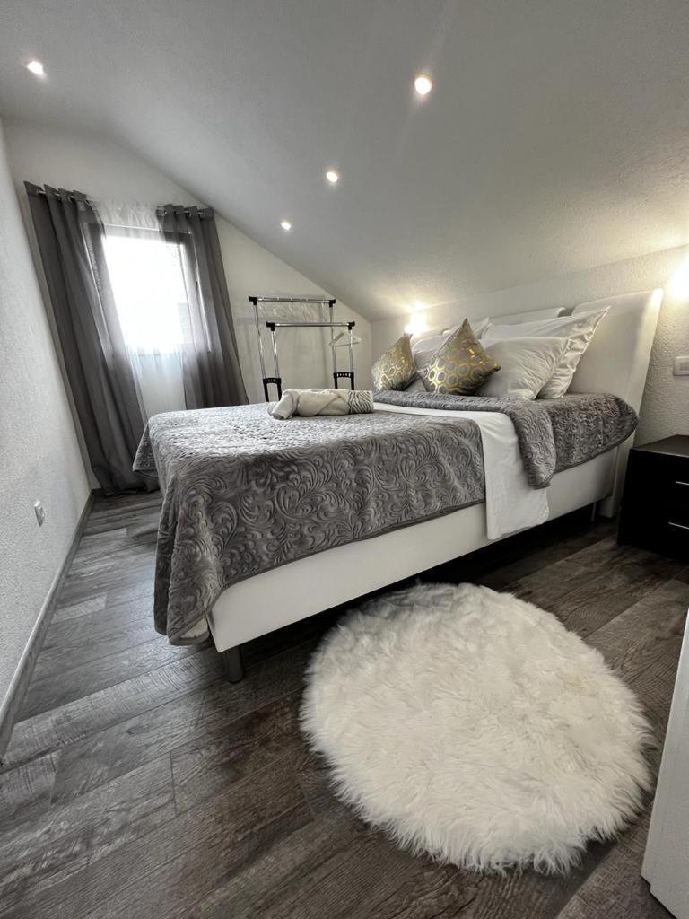 Luxury Apartment Megy Otočac 外观 照片