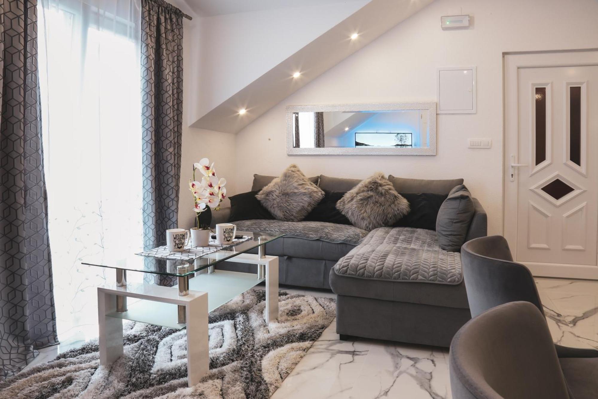 Luxury Apartment Megy Otočac 外观 照片